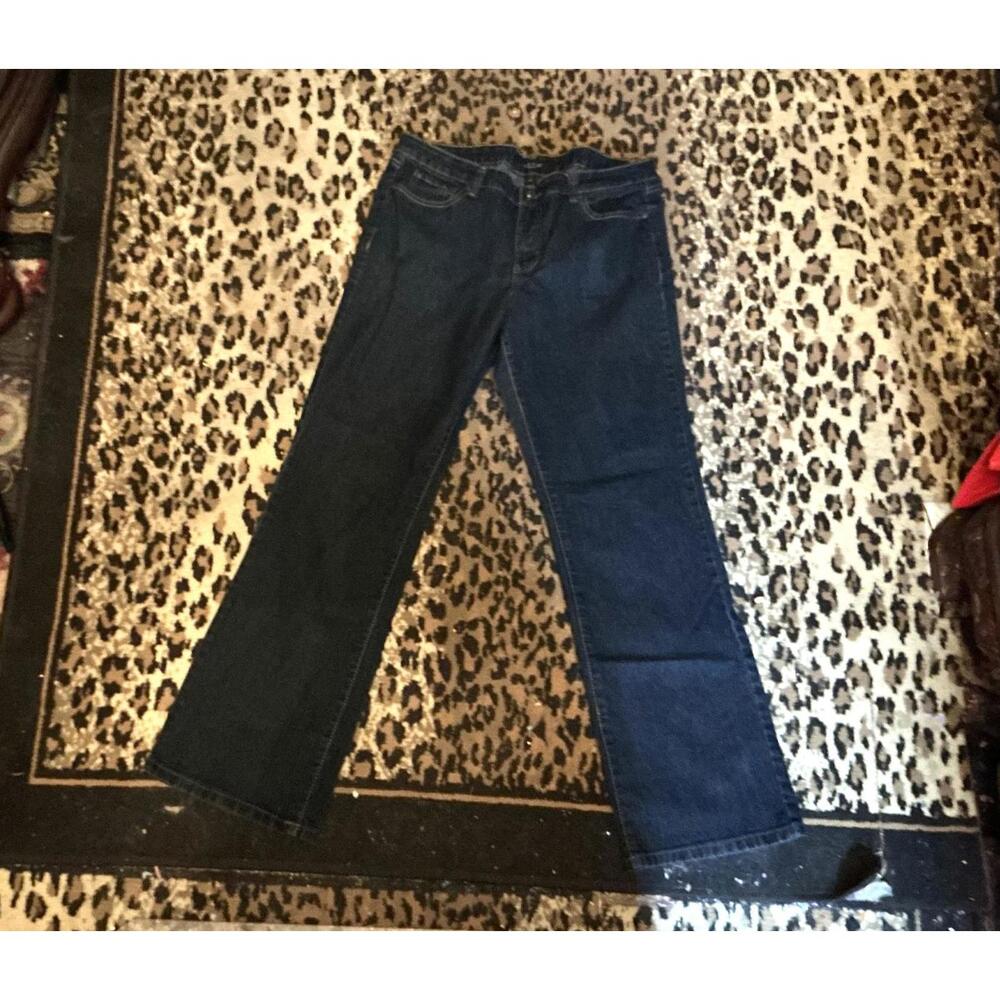 16 West Flared Jeans